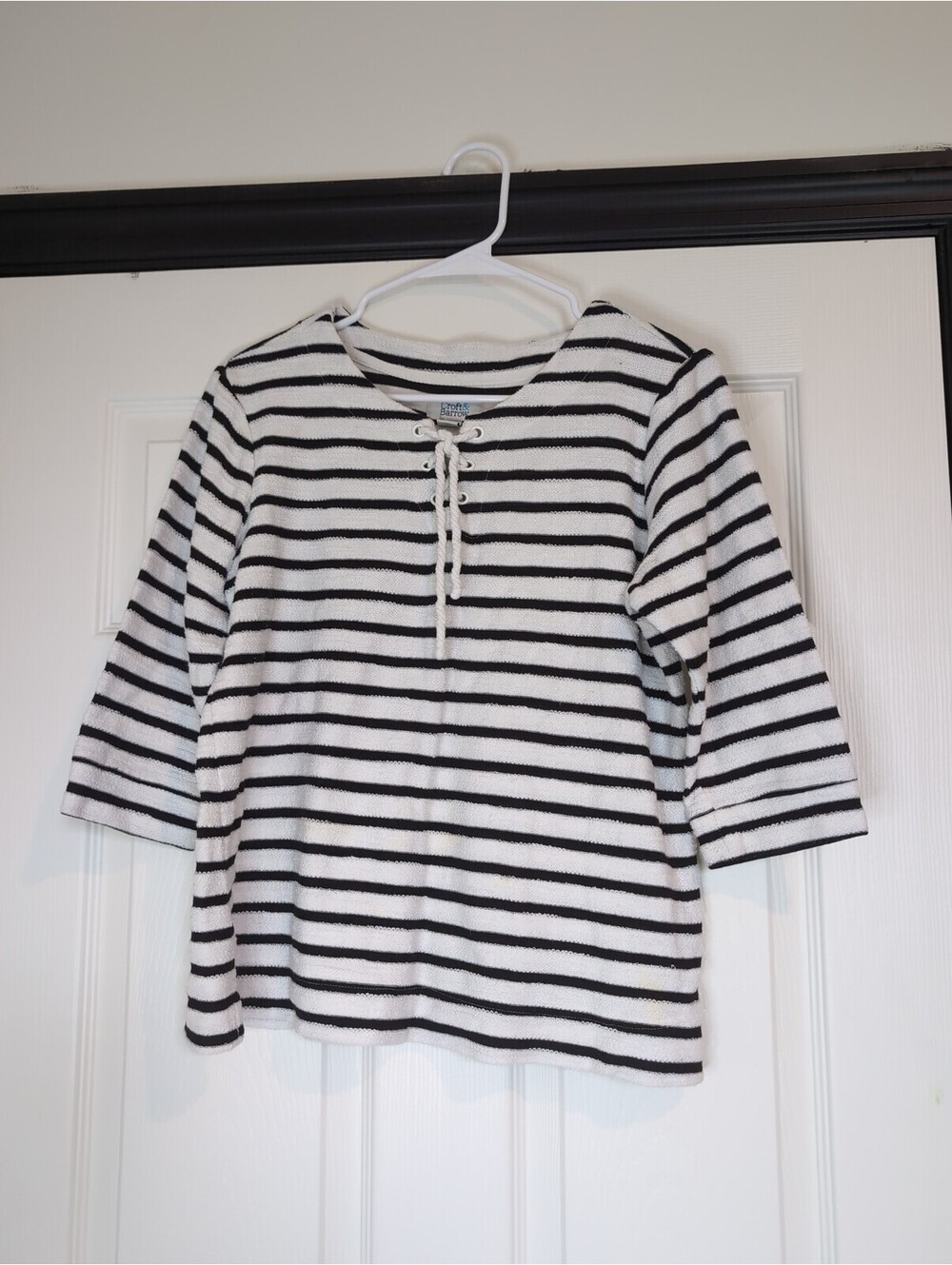 Medium striped nautical 3/4 sleeve top
